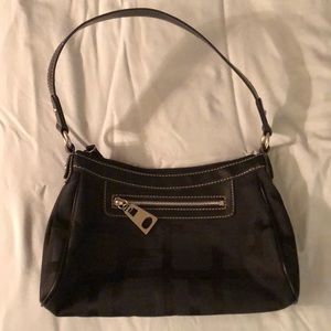 NWOT Black Nine West Block-It-Out Bag